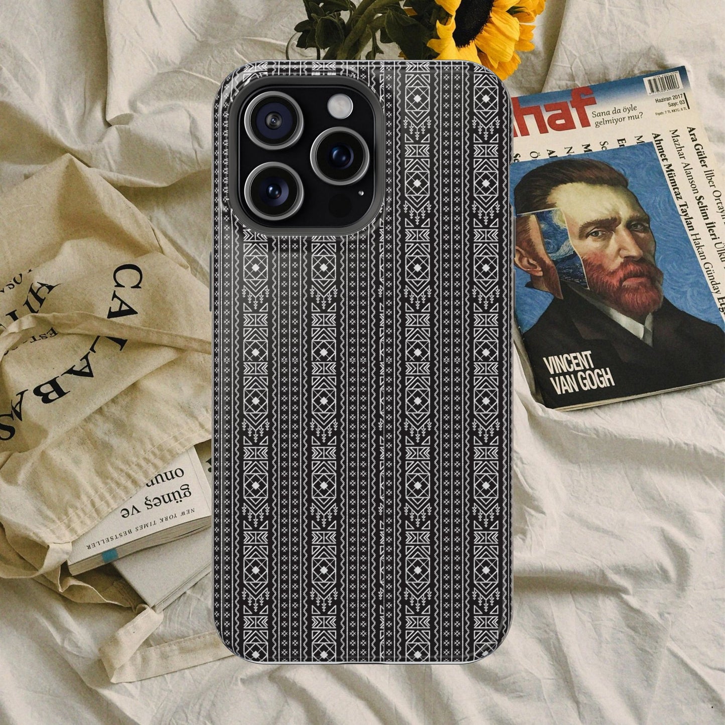 Stylish Magnetic Tough Cases - Modern Geometric Design for Ultimate Protection_ 30 March 2025_ 002