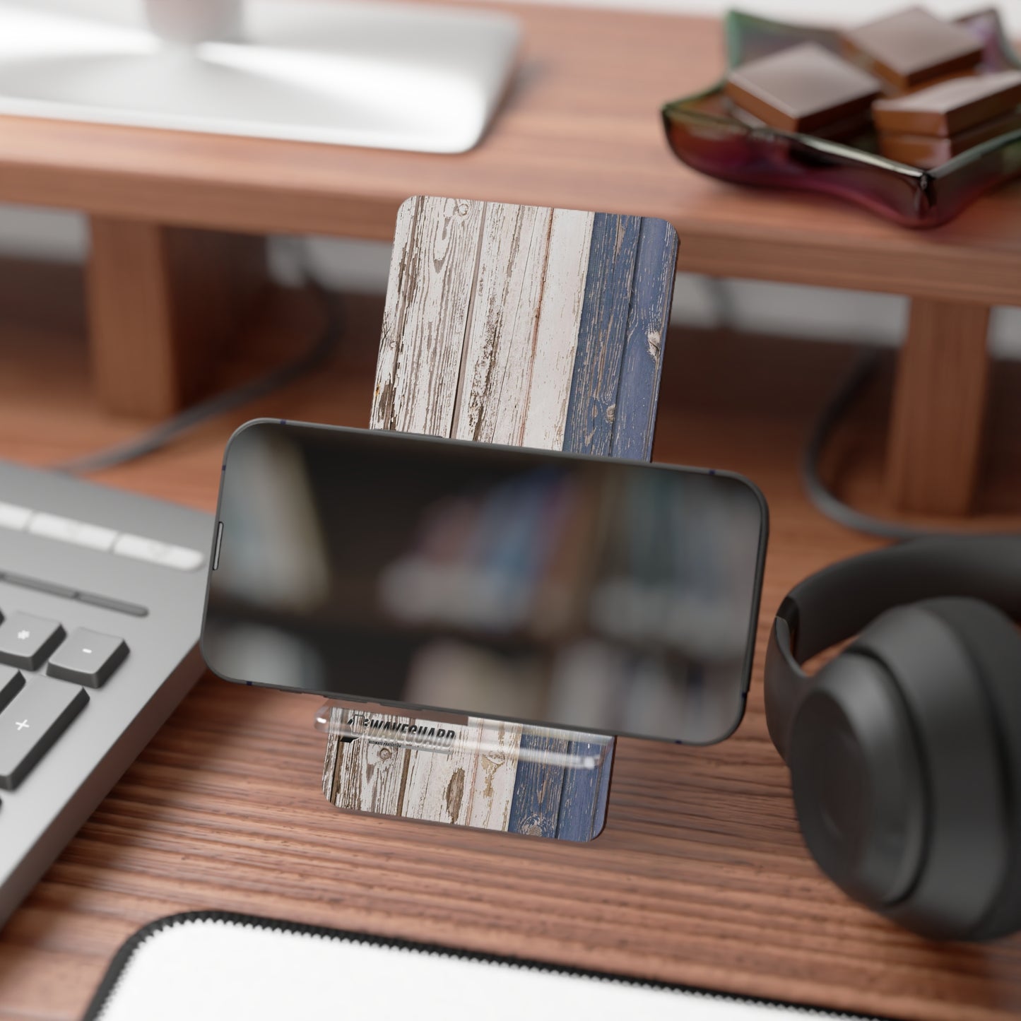 Mobile Display Stand _ N8+ MBDSTAND PT2WW002_ 20 Sep 2025_ Limited Edition Rustic Wooden Smartphone Display Stand, by WesternWaves: