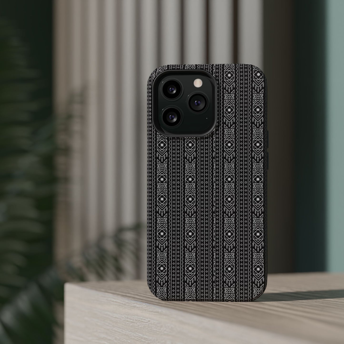 Stylish Magnetic Tough Cases - Modern Geometric Design for Ultimate Protection_ 30 March 2025_ 002