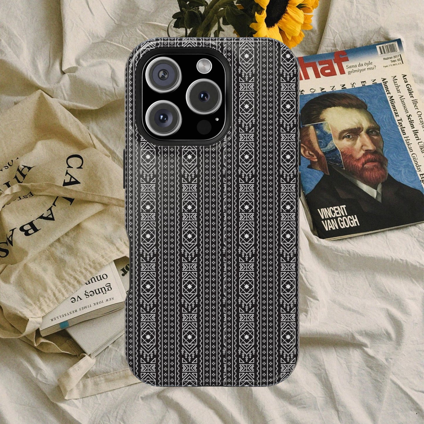 Stylish Magnetic Tough Cases - Modern Geometric Design for Ultimate Protection_ 30 March 2025_ 002
