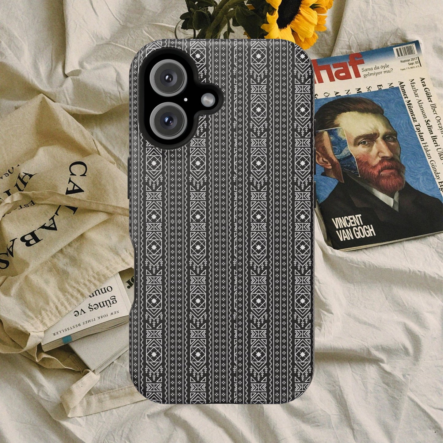 Stylish Magnetic Tough Cases - Modern Geometric Design for Ultimate Protection_ 30 March 2025_ 002