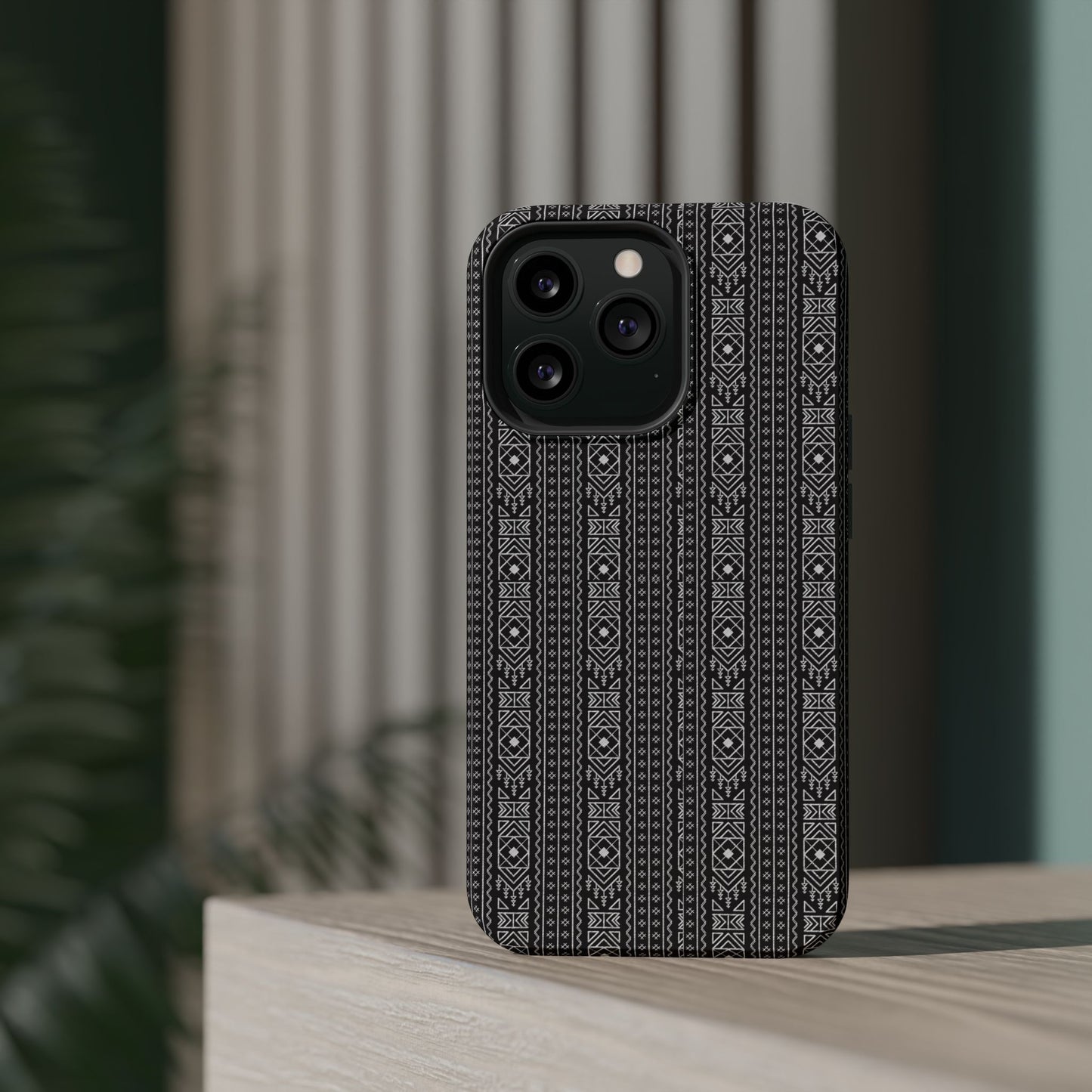 Stylish Magnetic Tough Cases - Modern Geometric Design for Ultimate Protection_ 30 March 2025_ 002