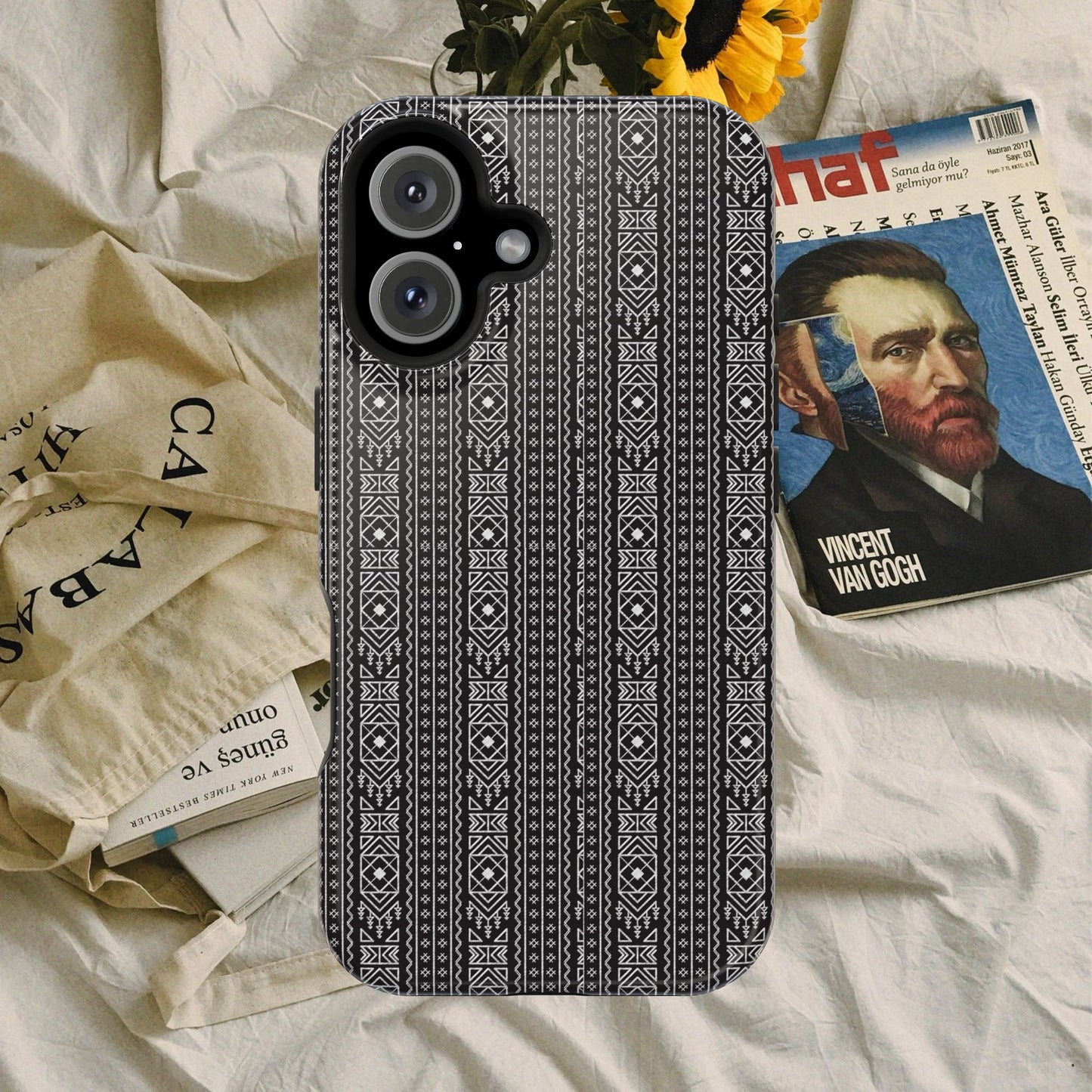 Stylish Magnetic Tough Cases - Modern Geometric Design for Ultimate Protection_ 30 March 2025_ 002